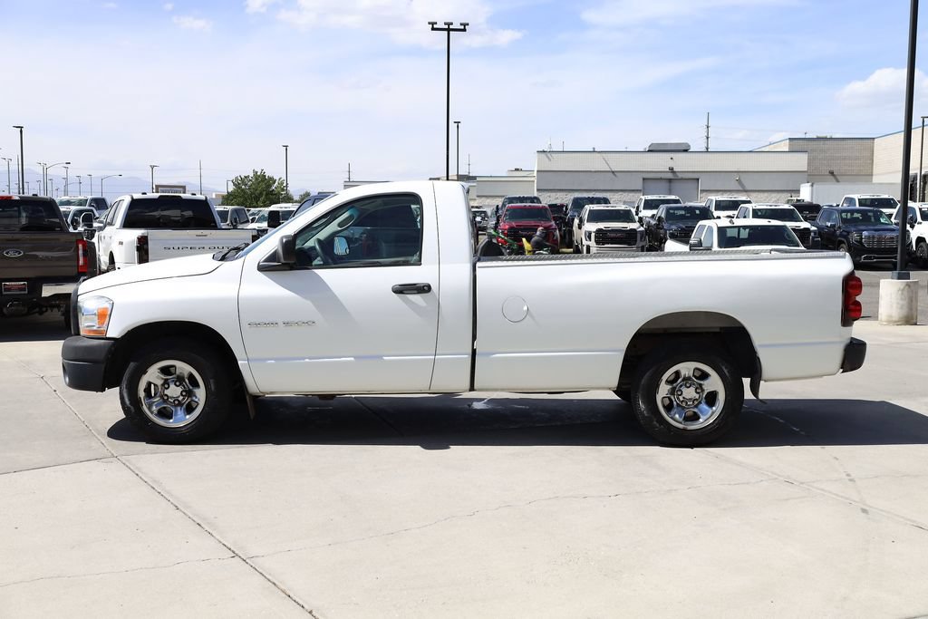 Used 2007 Dodge Ram 1500 Truck ST w/ V6 Value Group RWD image 3