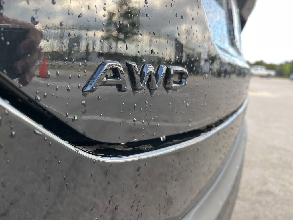 Certified 2025 Honda Pilot Black Edition image 8