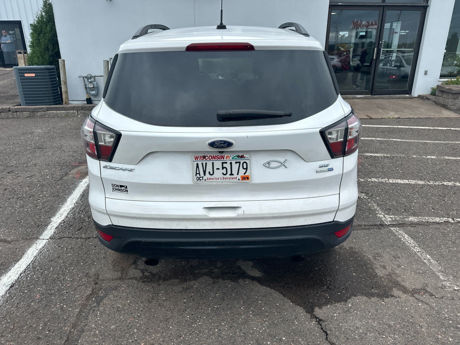Used 2018 Ford Escape SE w/ SE Sport Appearance Package AWD/4WD image 4