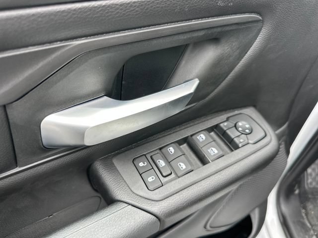 New 2026 RAM 1500 Express AWD/4WD image 13