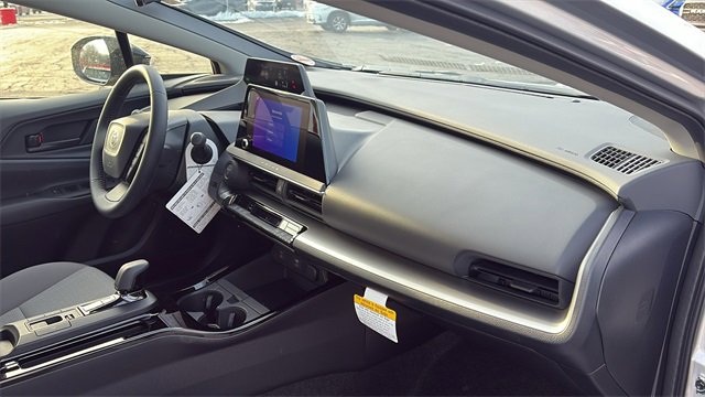 New 2026 Toyota Prius LE image 27