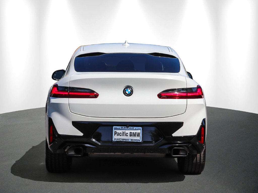 Certified 2024 BMW X4 xDrive30i w/ M Sport Package AWD/4WD image 5