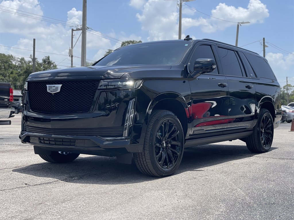 Used 2021 Cadillac Escalade ESV Sport w/ Driver Assist Tech Package AWD/4WD image 12