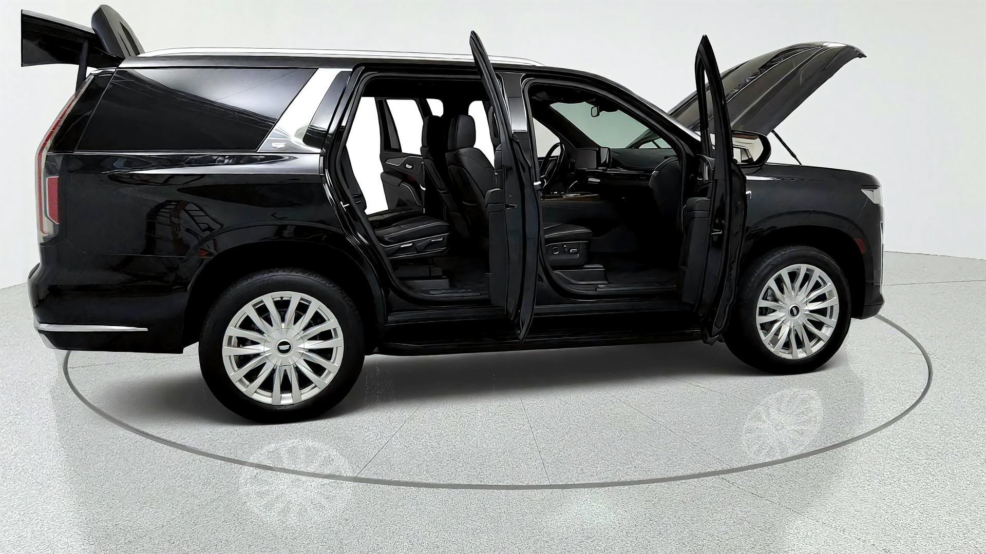 Used 2022 Cadillac Escalade Luxury w/ LPO, Floor Liner Package AWD/4WD image 13