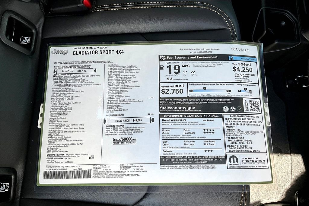 New 2025 Jeep Gladiator Sport image 14