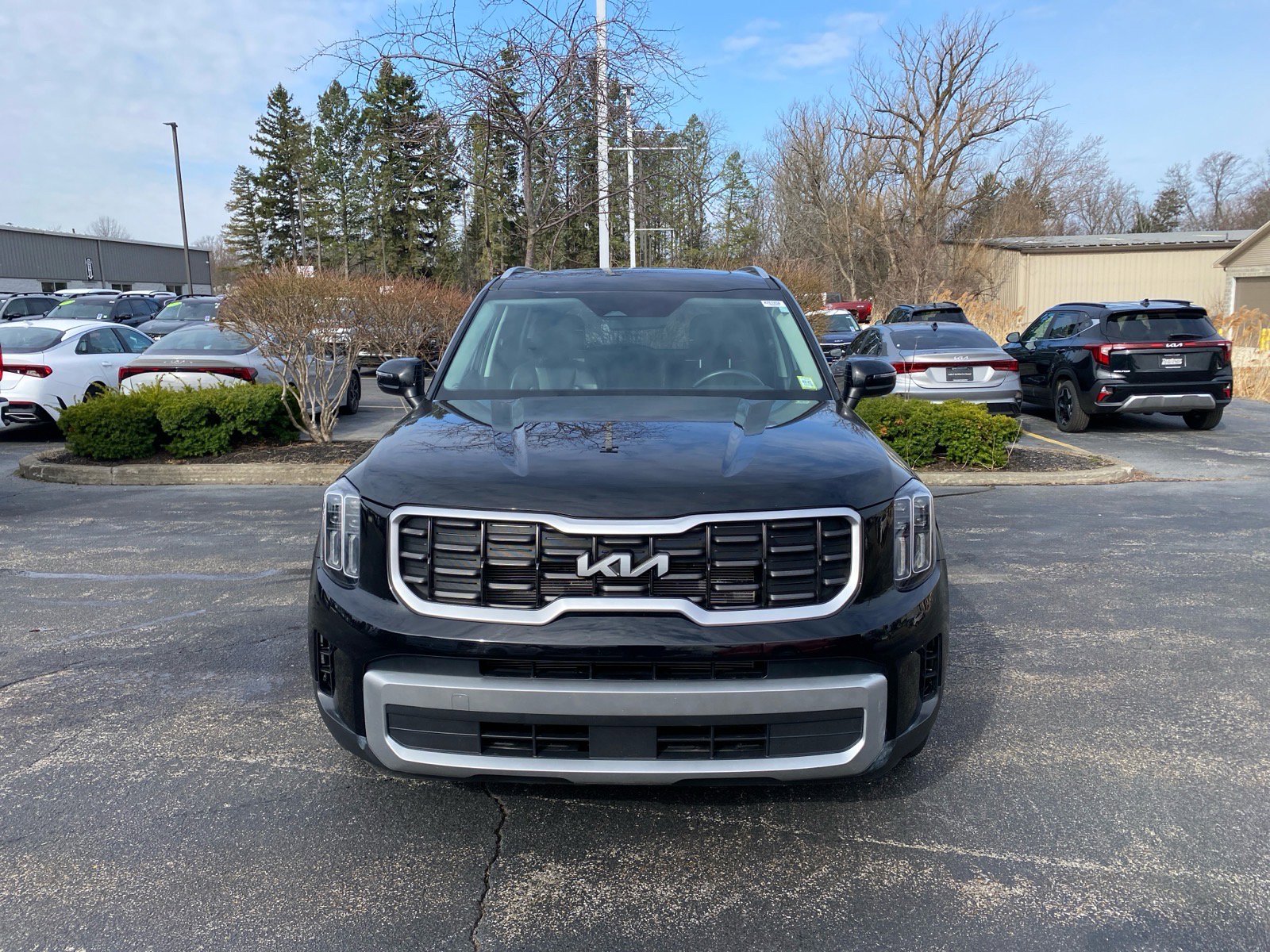 Certified 2023 Kia Telluride S w/ S Sunroof Package image 3