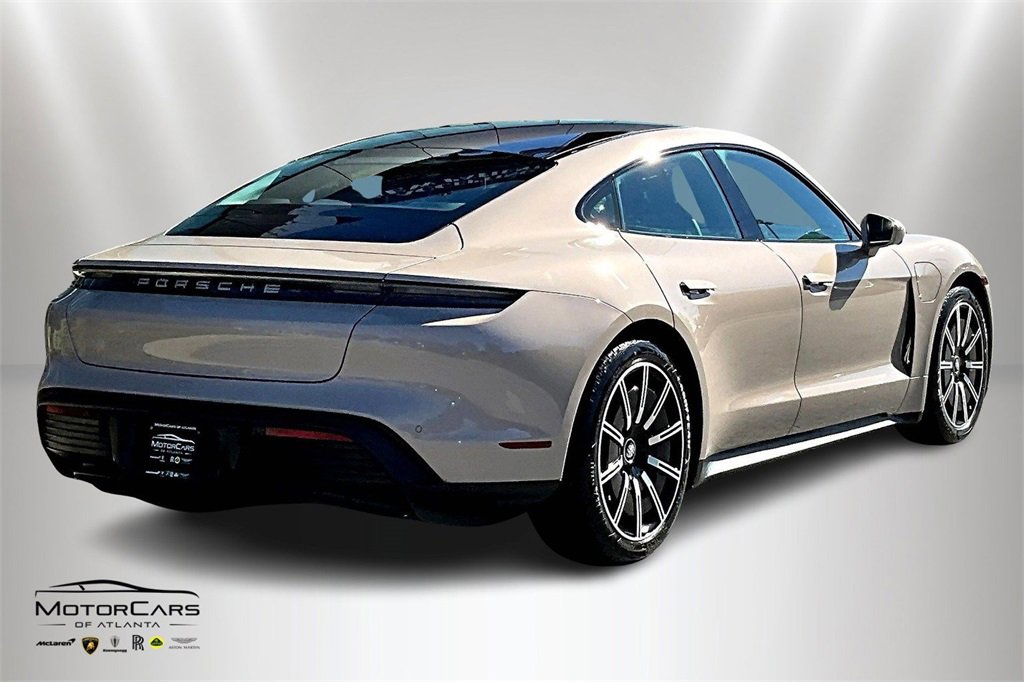 Used 2021 Porsche Taycan 4S image 12