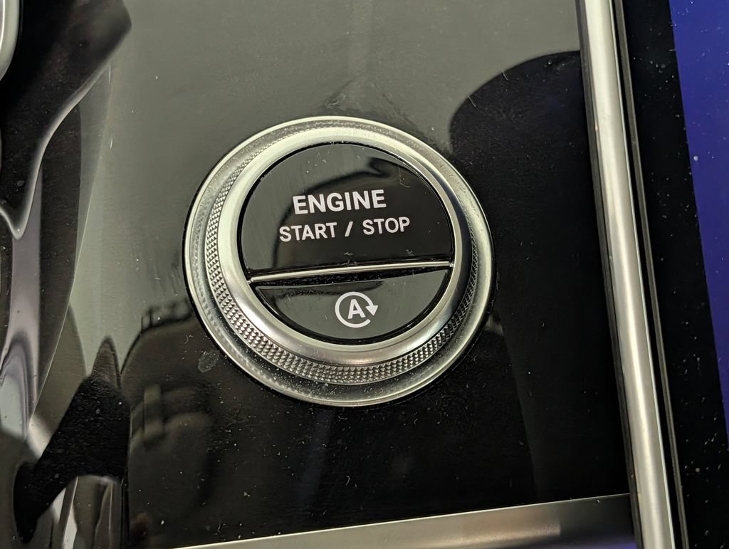 Used 2024 Mercedes-Benz S 580 4MATIC Sedan image 32
