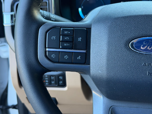 Used 2026 Ford F250 Lariat AWD/4WD image 12