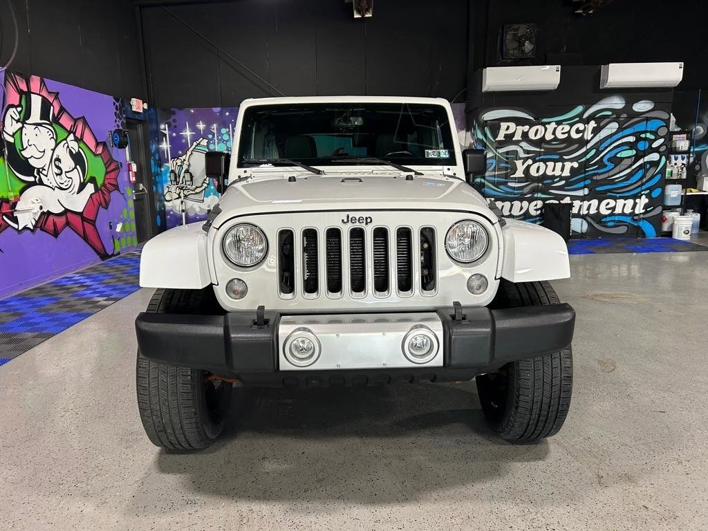 Used 2017 Jeep Wrangler Unlimited Sahara w/ Connectivity Group image 3