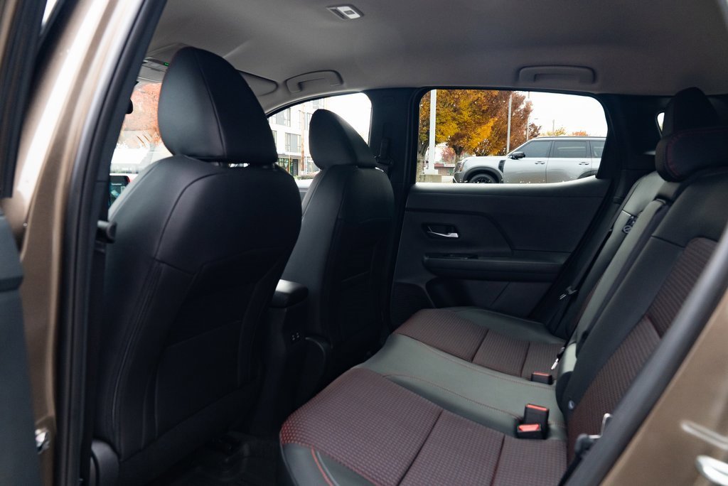 New 2026 Nissan Kicks SR image 21