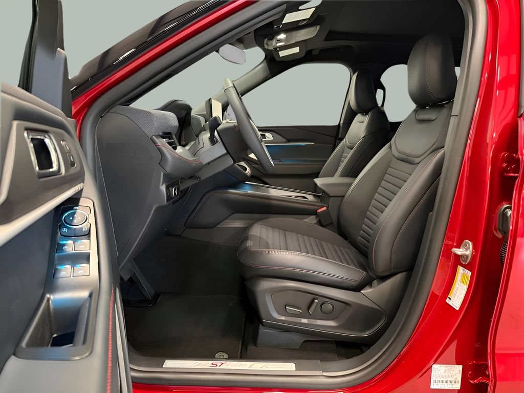 New 2026 Ford Explorer ST-Line w/ ST-Line Street Pack AWD/4WD image 14