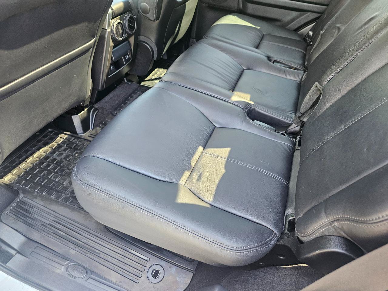 Used 2013 Land Rover LR4 HSE LUX AWD/4WD image 26
