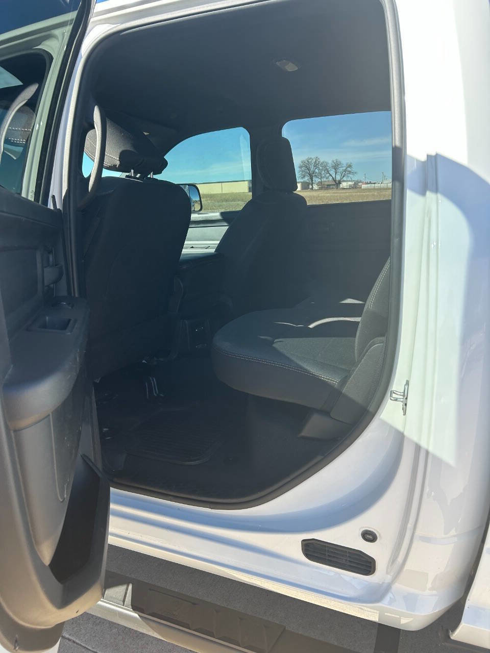 Used 2021 RAM 2500 Tradesman image 9