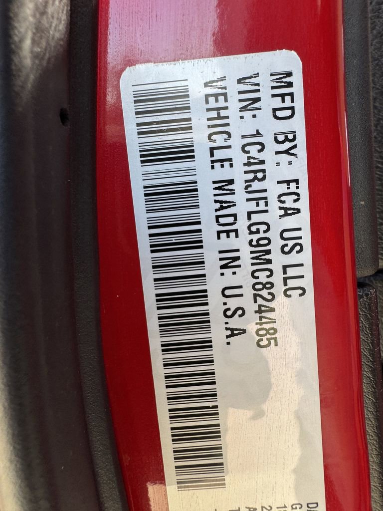 Used 2021 Jeep Grand Cherokee Trailhawk image 36