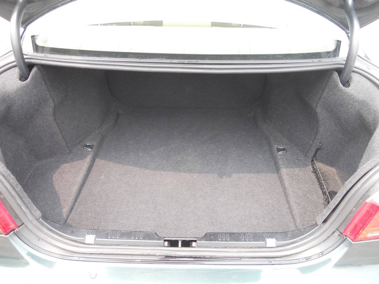 Used 2008 BMW 528i Sedan w/ Premium Pkg RWD image 31
