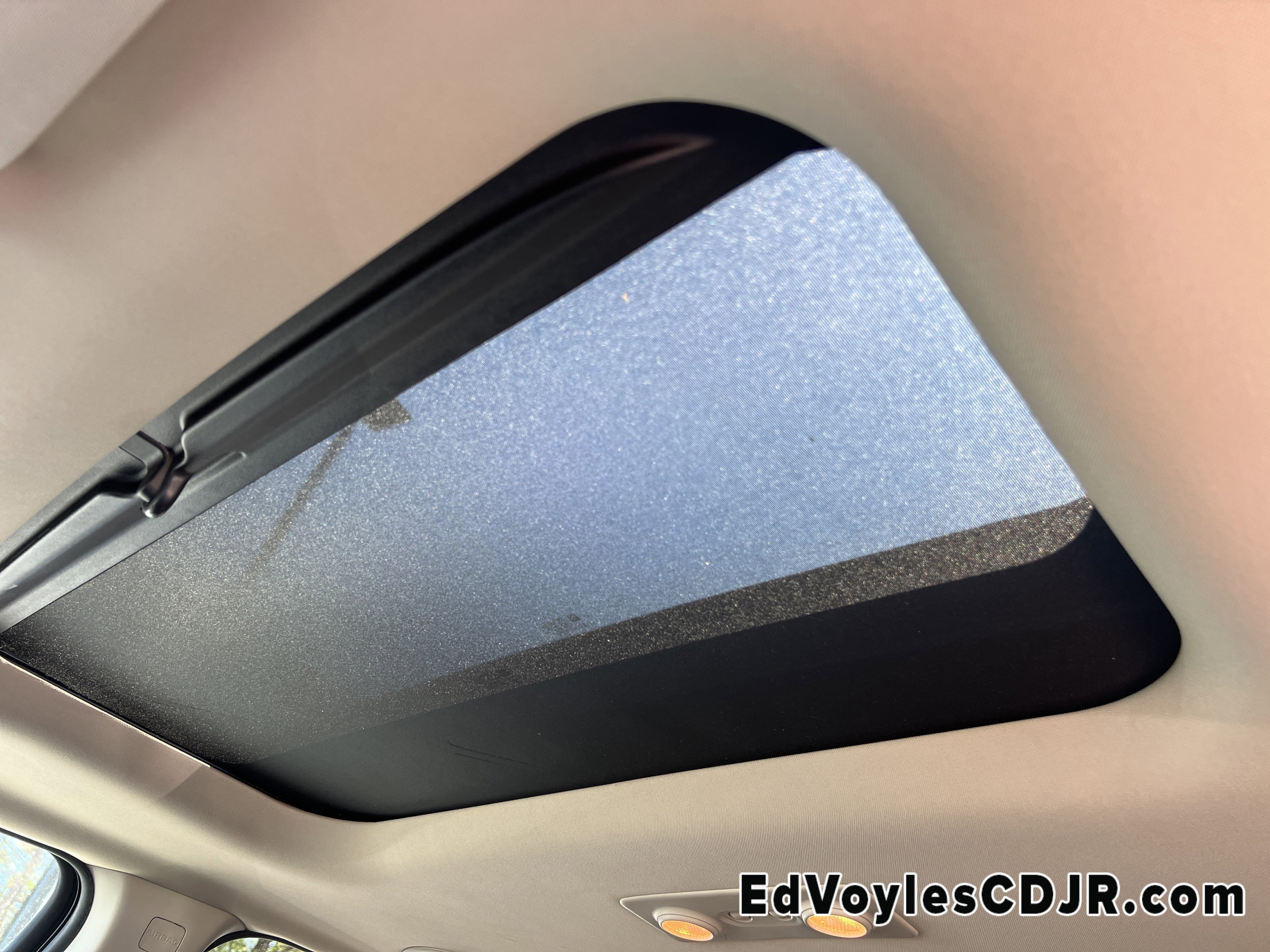 Used 2014 GMC Acadia SLT image 41