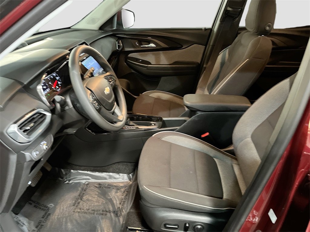Used 2023 Chevrolet TrailBlazer LT w/ Convenience Package image 21