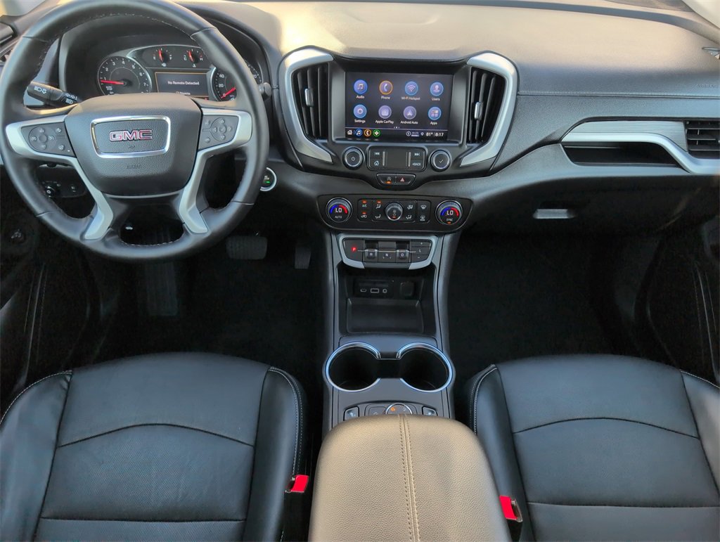 Used 2024 GMC Terrain SLT image 14