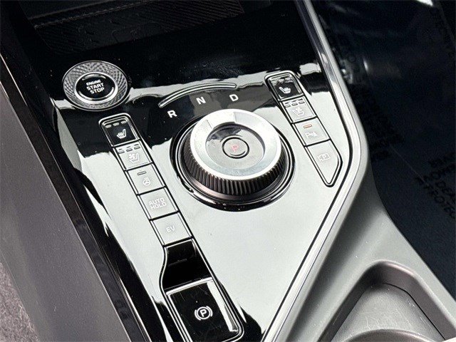 Certified 2025 Kia Niro SX Touring image 23