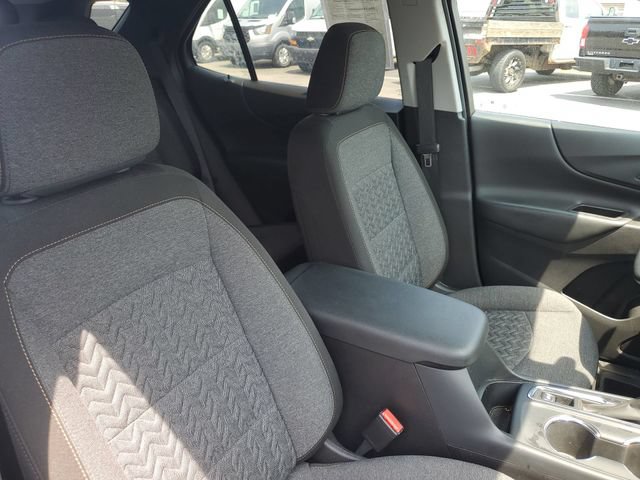 Used 2024 Chevrolet Equinox LT w/ LPO, Floor Liner Package FWD image 27