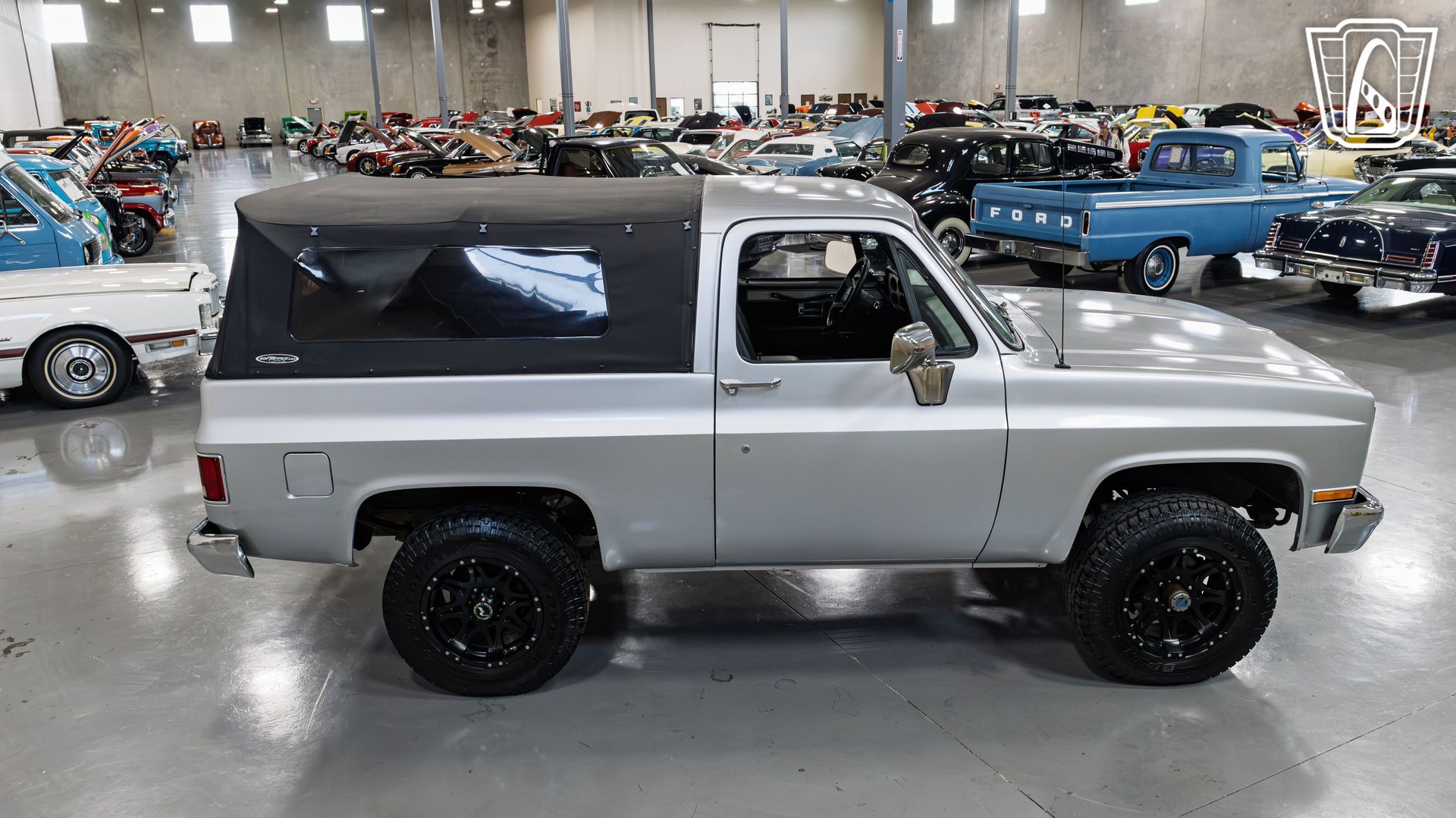 Used 1991 Chevrolet Blazer 4WD image 34