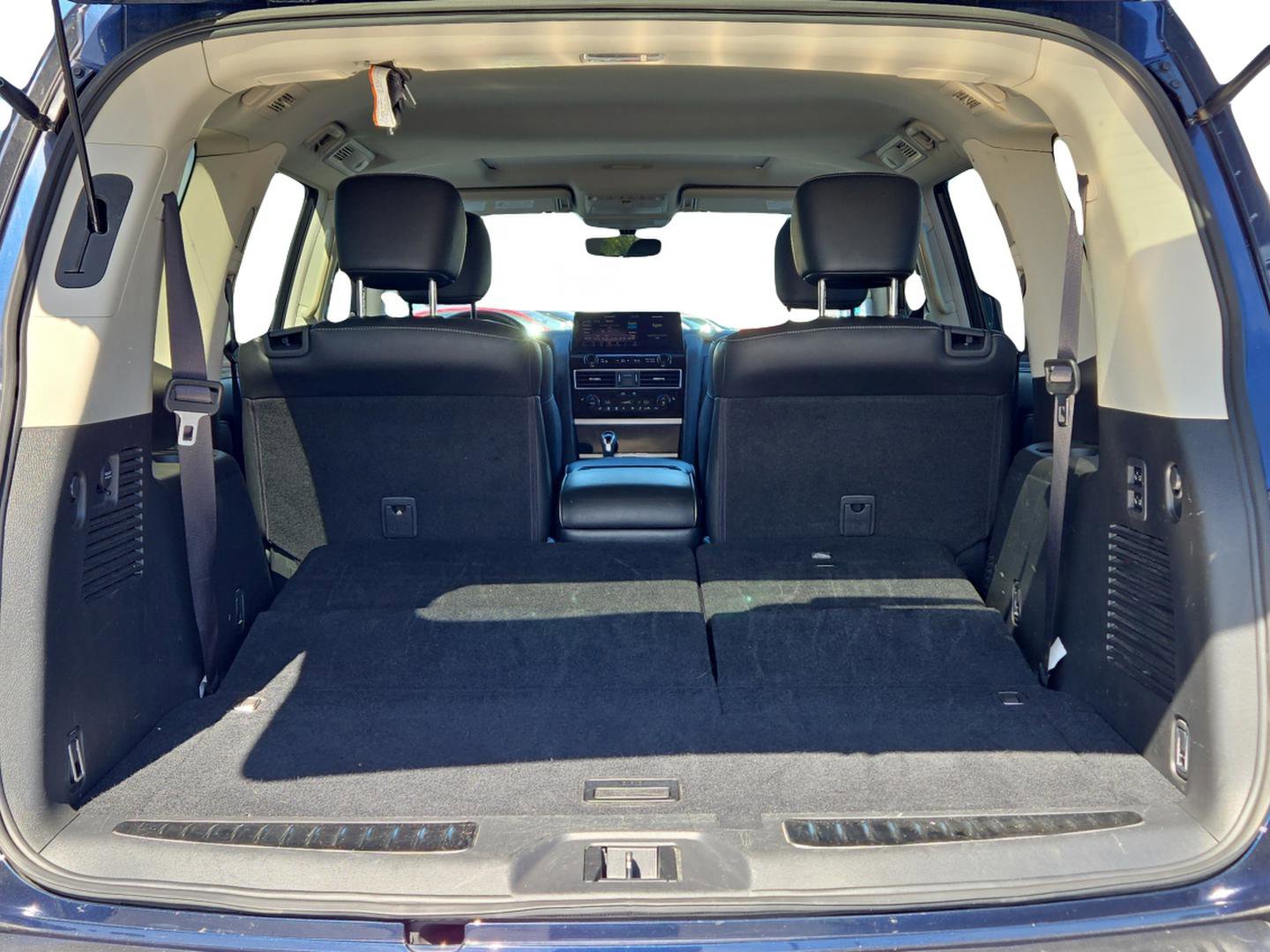 Used 2024 INFINITI QX80 Luxe image 10