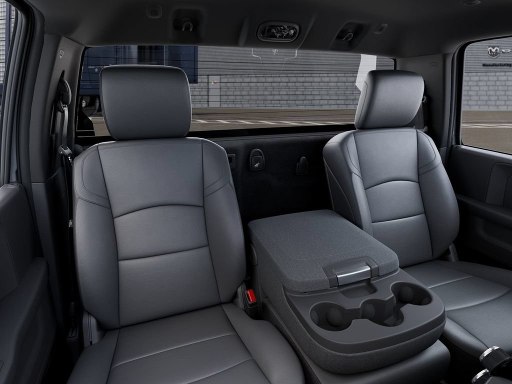 New 2025 RAM 3500 Tradesman AWD/4WD image 17