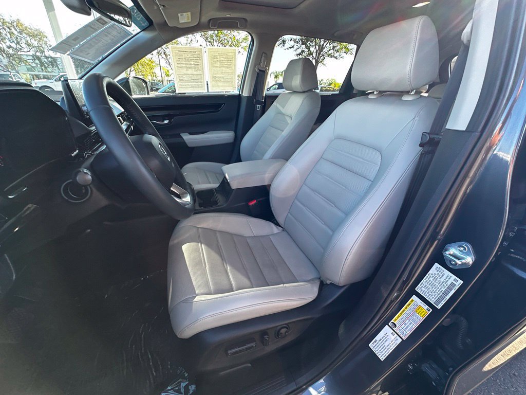 Used 2025 Honda CR-V EX-L image 23