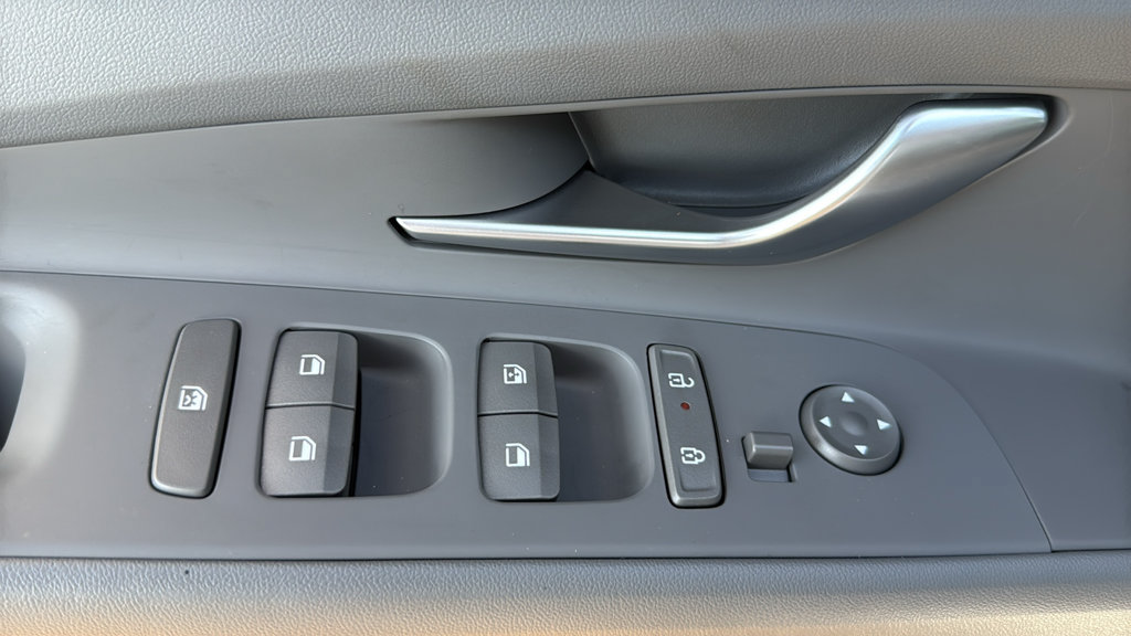 Certified 2026 Hyundai Elantra Sport FWD image 16