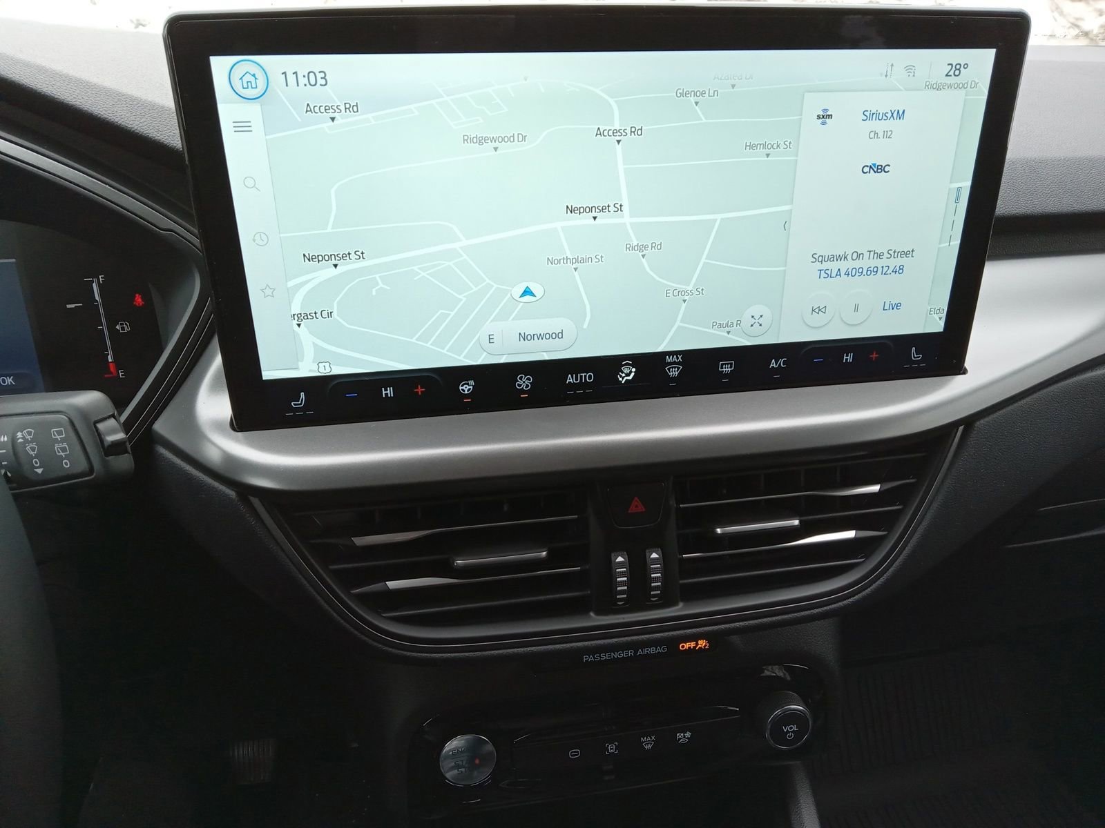 Used 2025 Ford Escape SE image 16