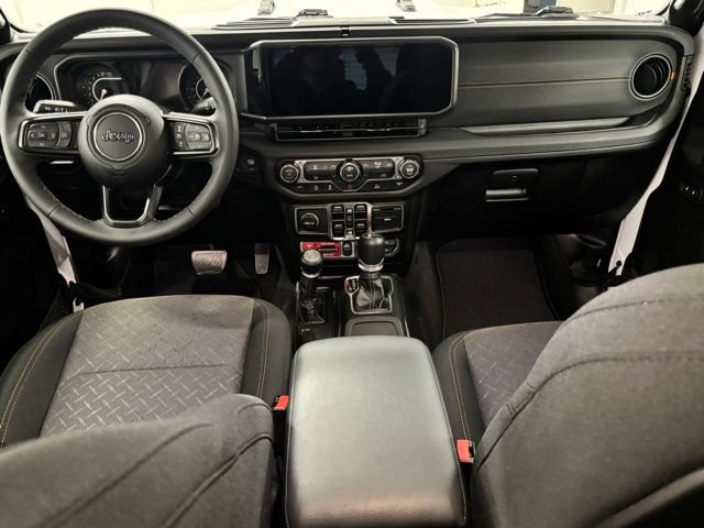 Used 2026 Jeep Gladiator Mojave AWD/4WD image 11