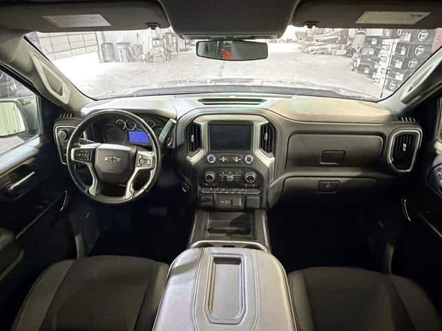 Used 2019 Chevrolet Silverado 1500 LT Trail Boss AWD/4WD image 10