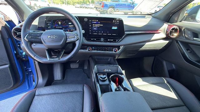 Used 2025 Chevrolet Equinox RS w/ Convenience Package III AWD/4WD image 18