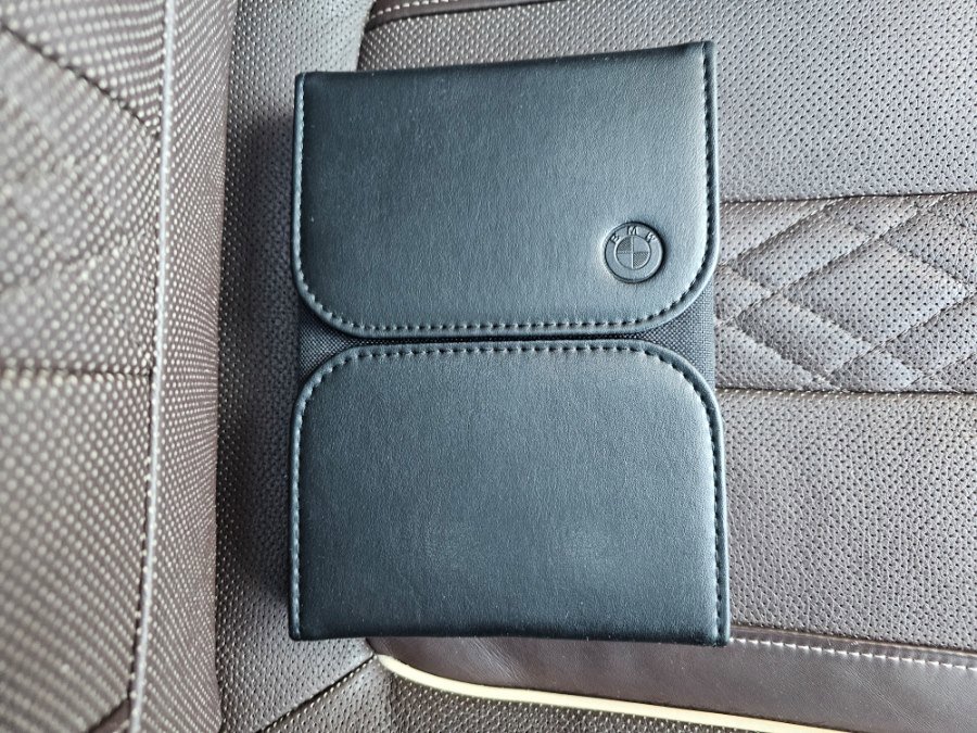 Used 2019 BMW 750i xDrive w/ Executive Package image 45