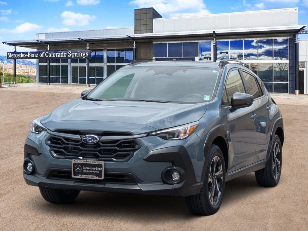 Used 2024 Subaru Crosstrek 2.0i Premium AWD/4WD image 3