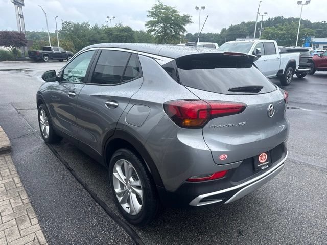Used 2023 Buick Encore GX Preferred w/ Cold Weather Comfort Package FWD image 5