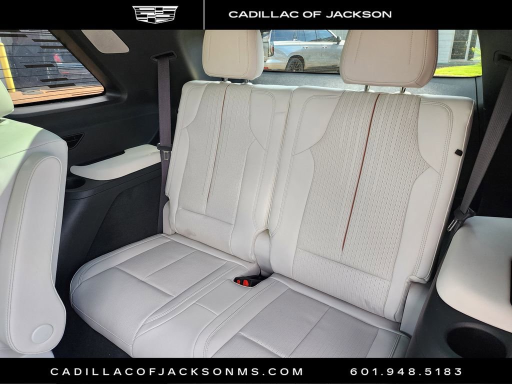 New 2026 Cadillac Vistiq Sport image 11