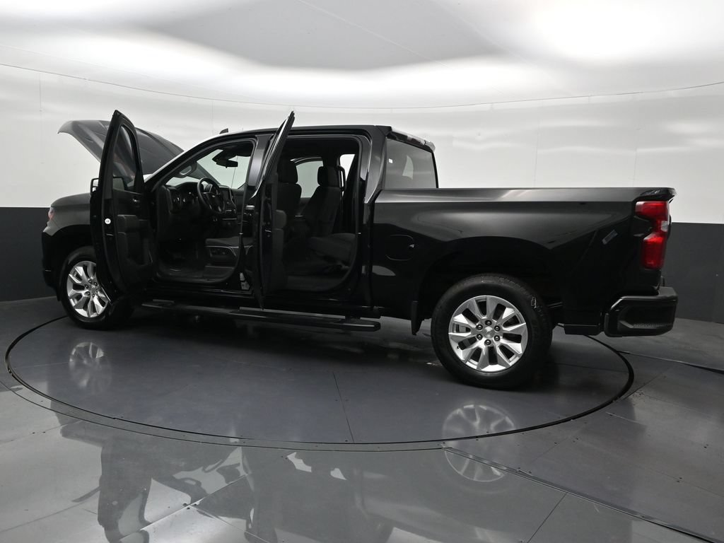 Used 2024 Chevrolet Silverado 1500 Custom RWD image 34
