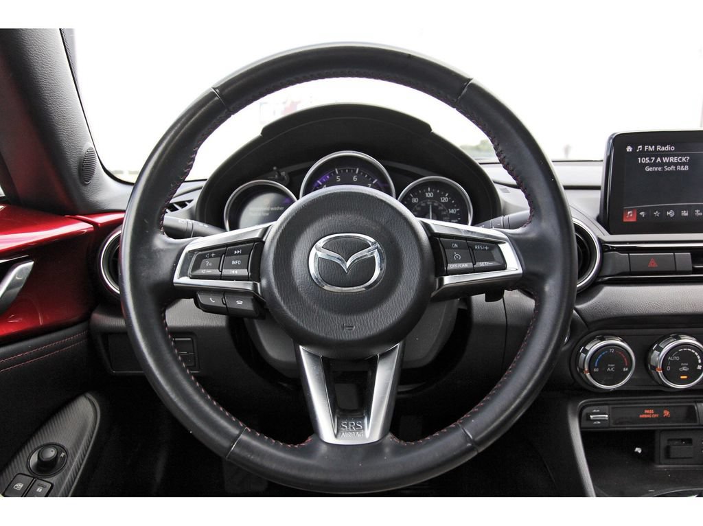 Used 2019 MAZDA MX-5 Miata RF Grand Touring RWD image 16