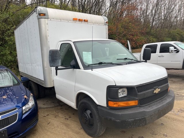 Used 2012 Chevrolet Express 3500 image 7
