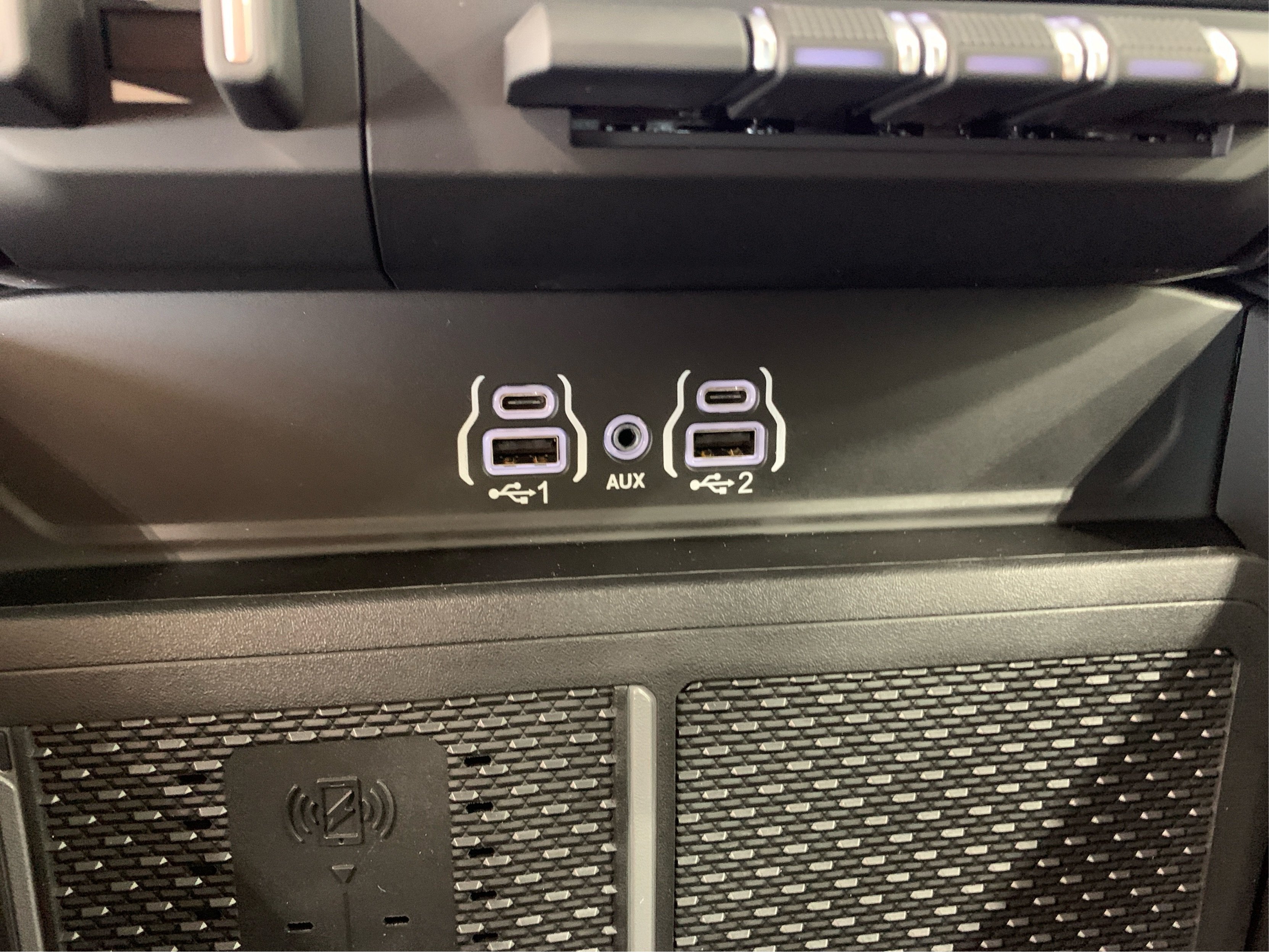 New 2026 RAM 1500 Laramie w/ Sport Appearance Package AWD/4WD image 32