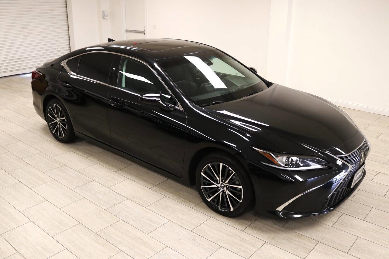 Used 2023 Lexus ES 350 w/ Premium Package image 91