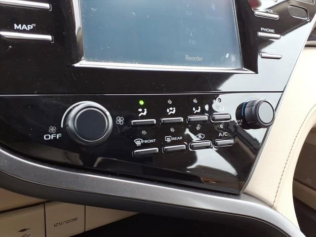 Used 2019 Toyota Camry LE image 25