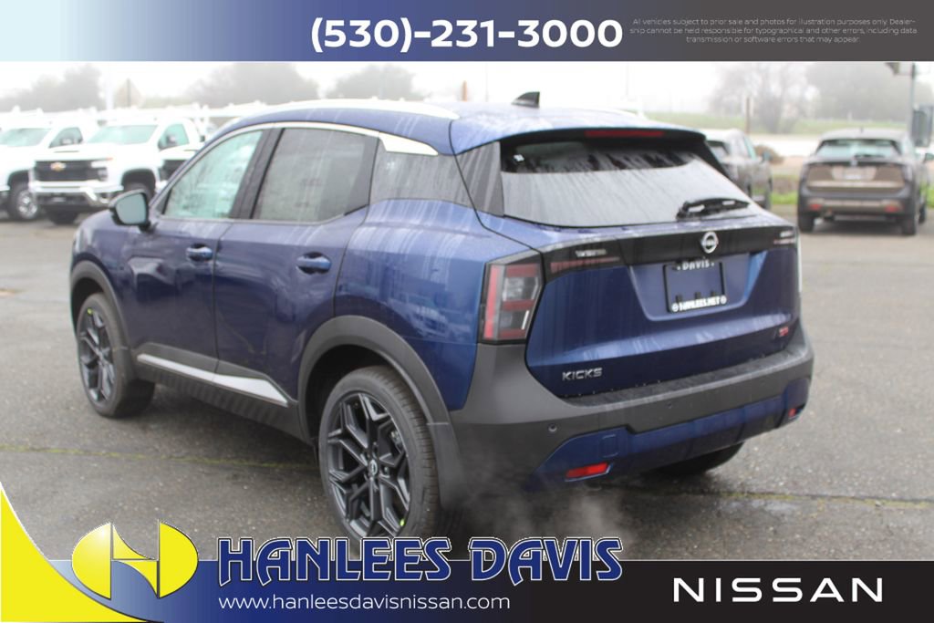 New 2026 Nissan Kicks SR w/ SR Premium Package image 9
