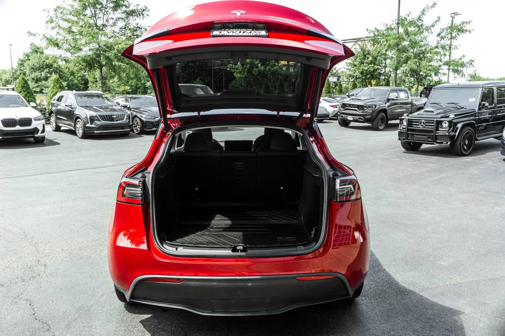 Used 2023 Tesla Model Y Long Range AWD/4WD image 27