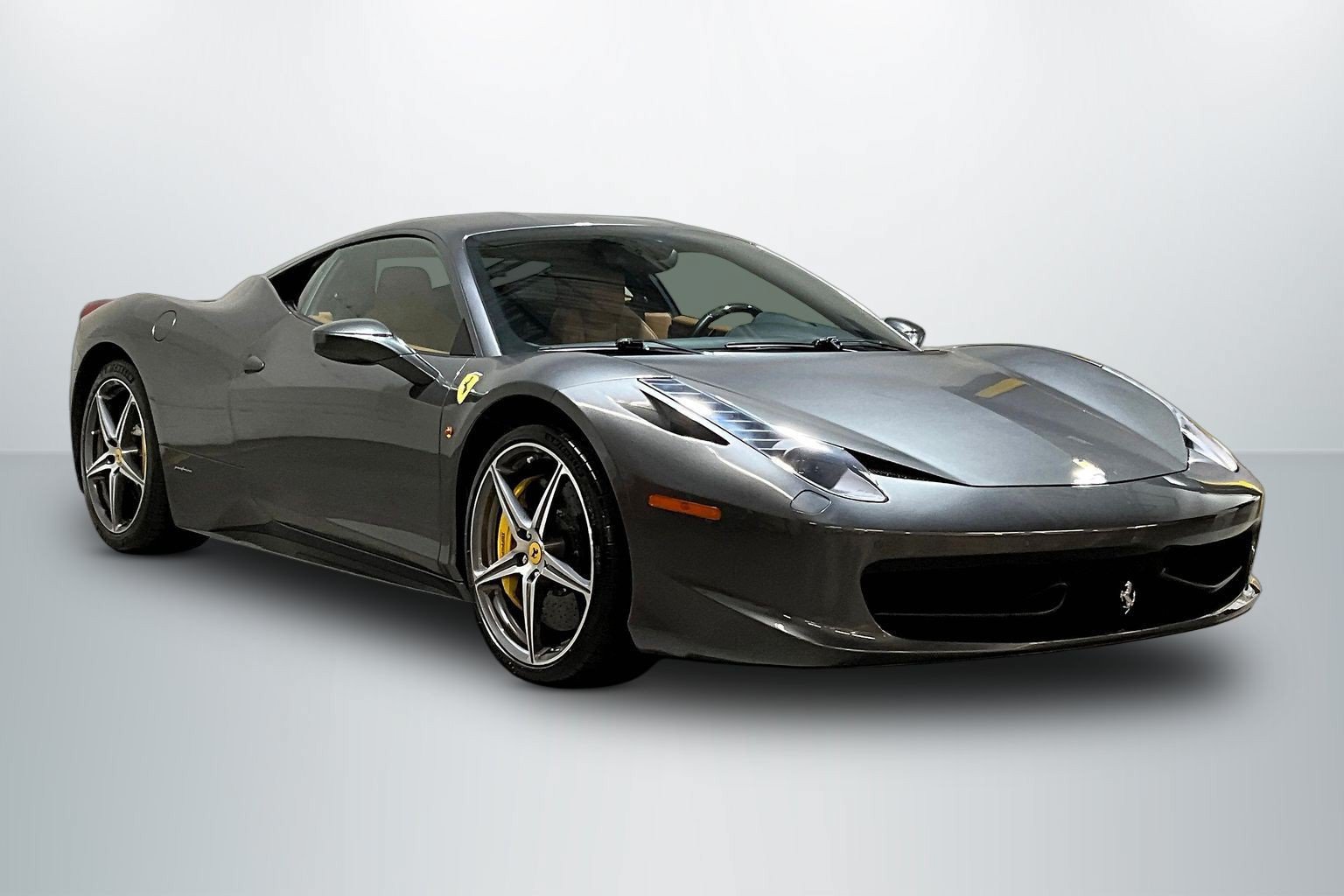 Used 2014 Ferrari 458 Italia Coupe RWD image 1
