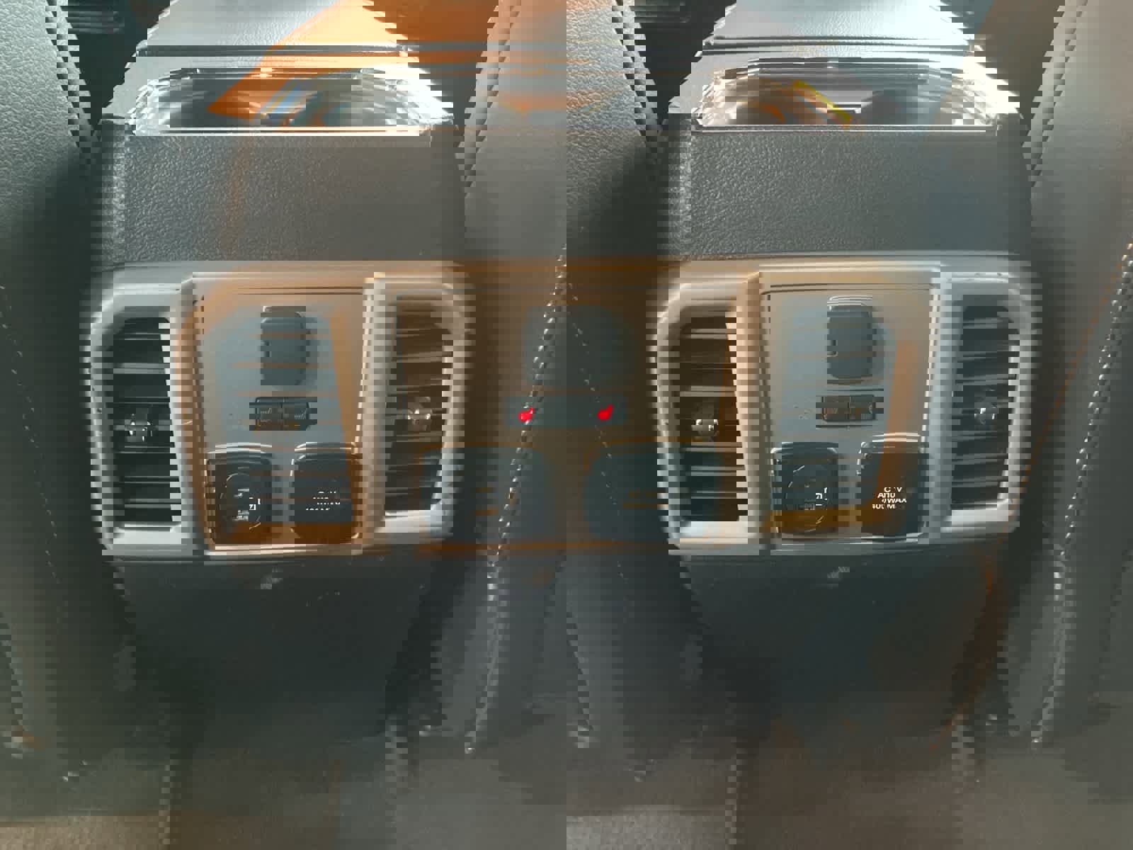 Used 2022 Ford F250 Lariat image 32