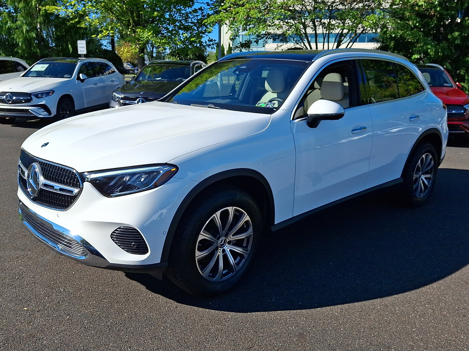 Certified 2026 Mercedes-Benz GLC 300 4MATIC image 3