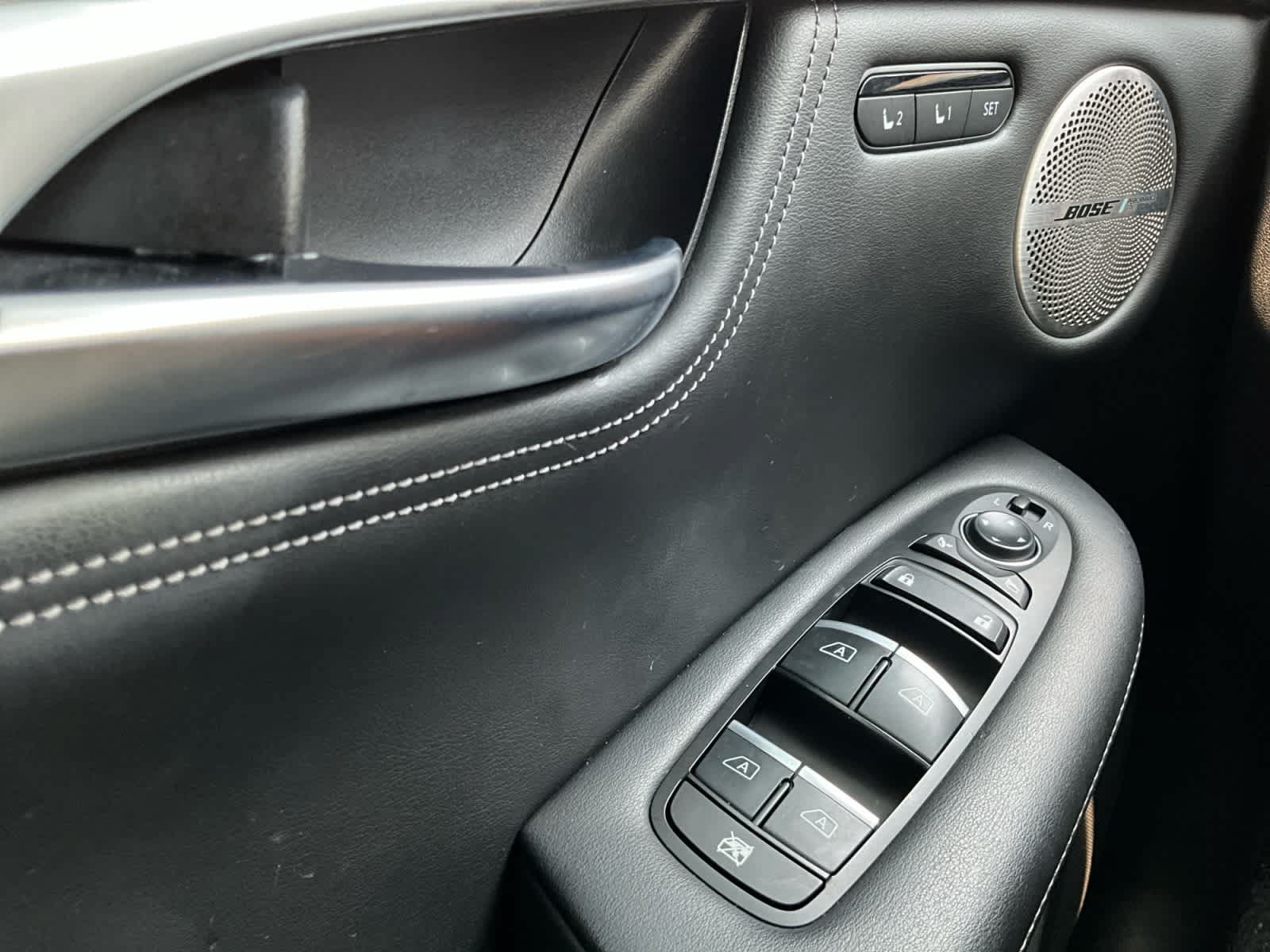 Used 2023 INFINITI QX50 Sensory AWD/4WD image 19